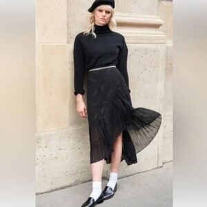 The Kooples flying pleated paisley midi skirt black and gold‎ size 0